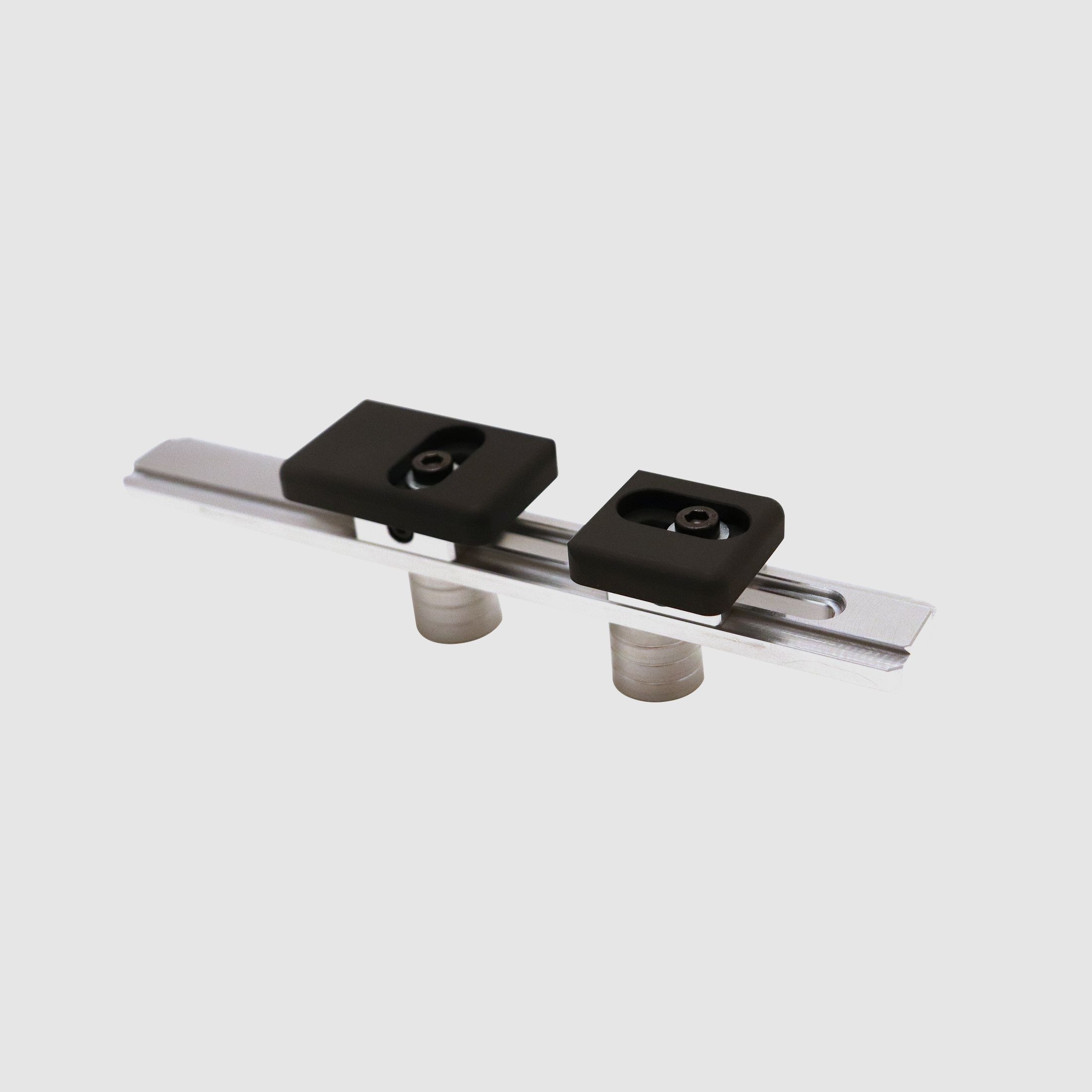 Schaftbacke DoubleFit met 180 mm rail voor ondersteuning