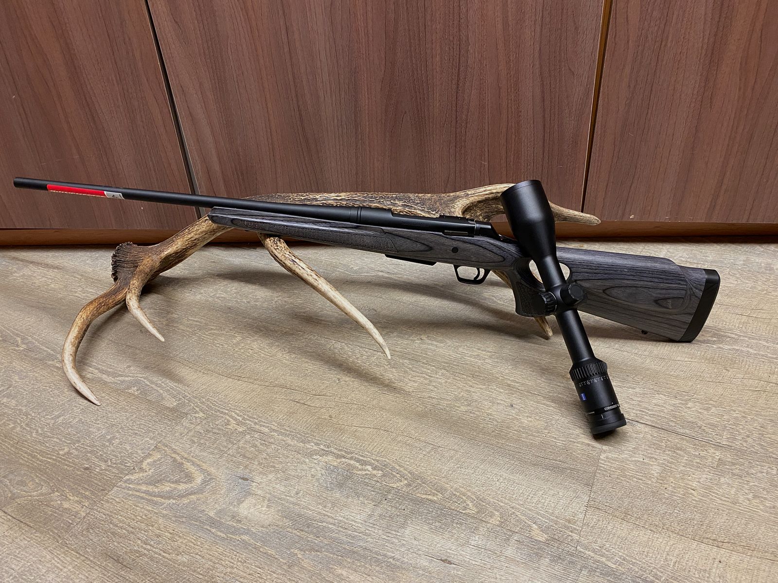 Winchester XPR Thumbhole, met Zeiss Conquest V6 2,5-15x56