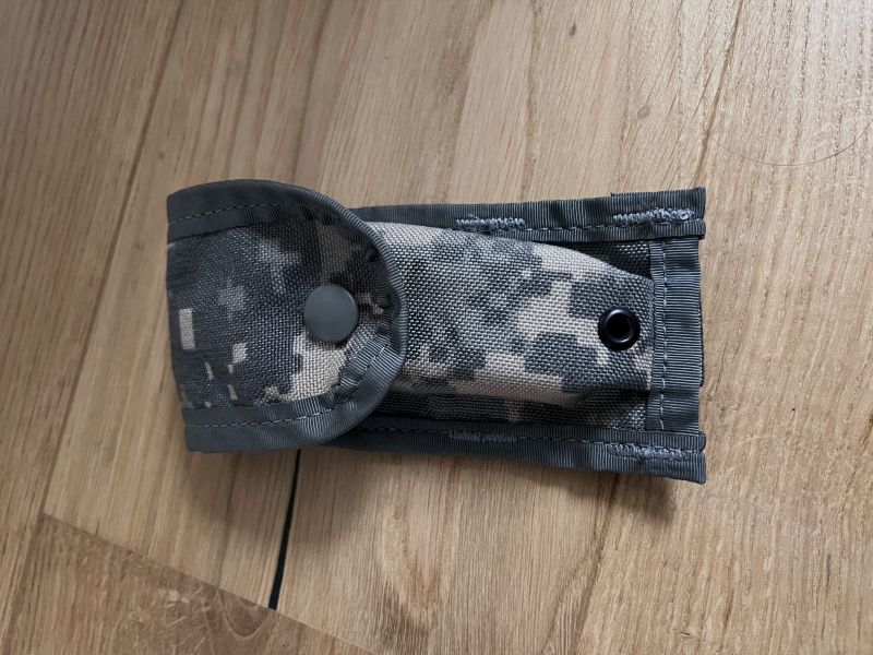 Original US Army 9mm Magazintasche Digital Camo Molle System