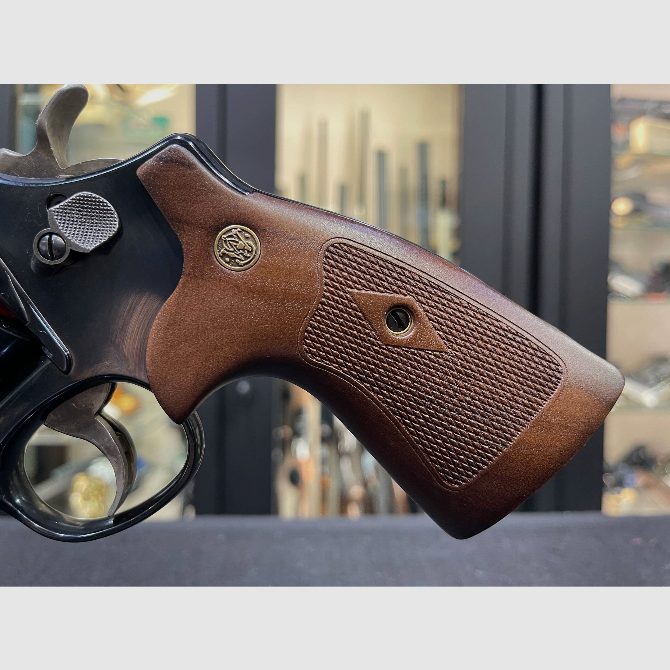 Smith & Wesson mod. 29-10, zdjęcie 5 z 17