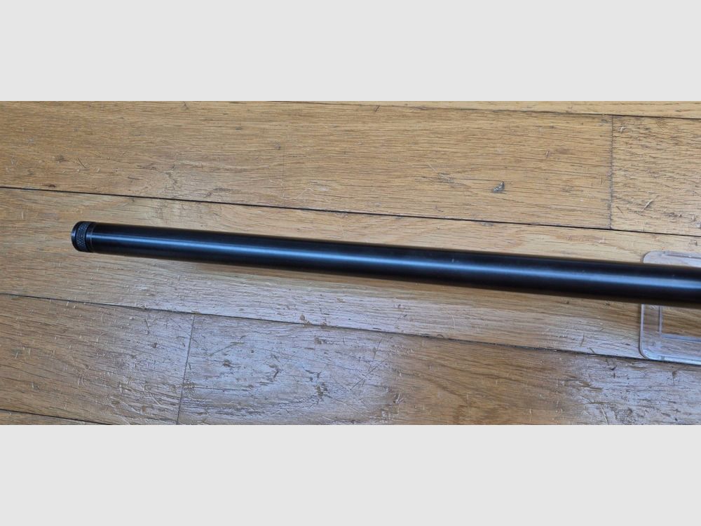 Sehr schöne Winchester Model 77 – Selbstladebüchse im Kal. 22LR – Die Begleiterin des jungen Amerikaners nach dem Krieg – Ideale Waffe zur Jagd auf Ungeziefer und persönlicher Feind jeder Dose! – 8 Schuss – Sehr schöne Verarbeitung von Winchester New Haven aus 1962 – Zustand mehr als sehr gut – TBE++, Bild 21 von 41