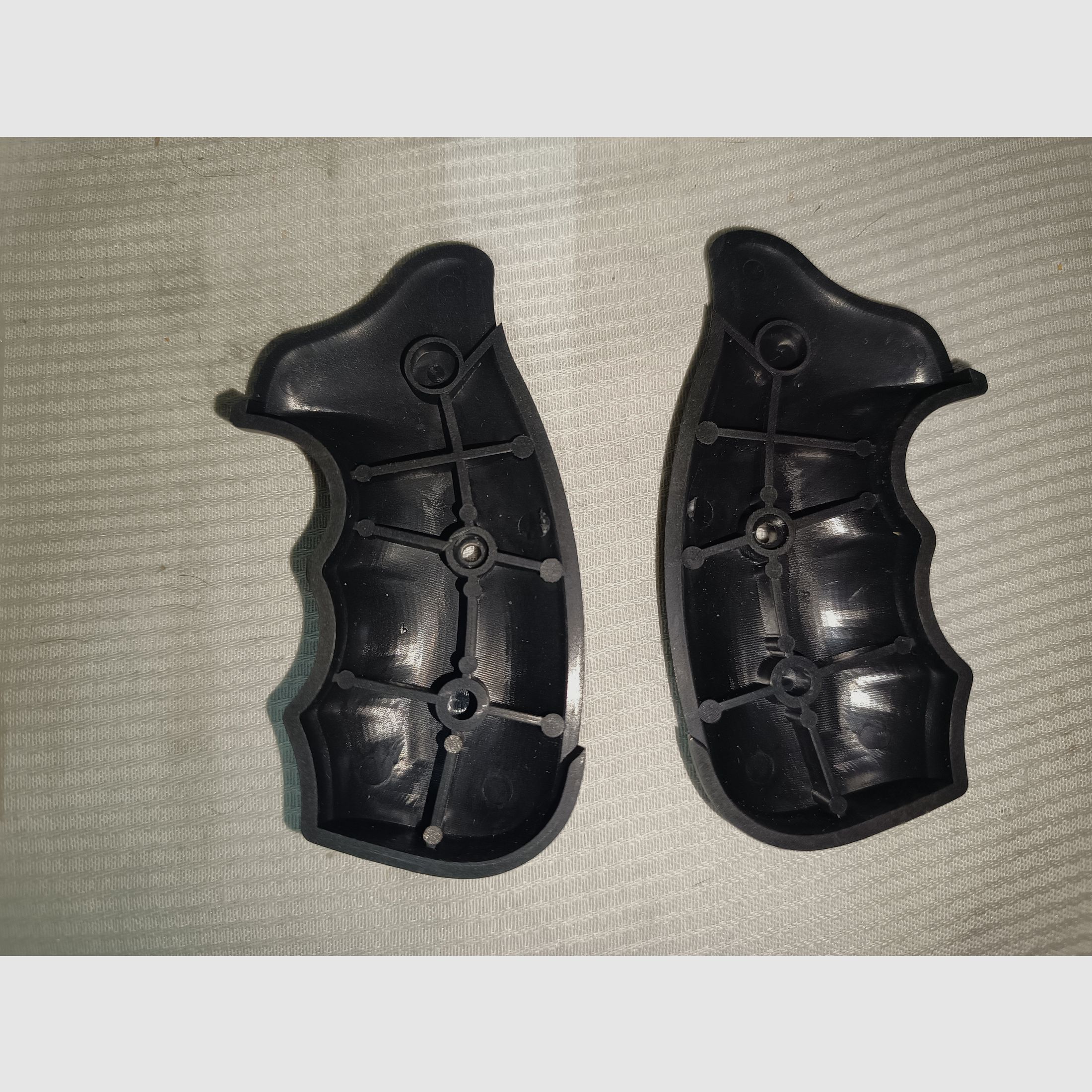 Combat grip panels Zoraki R1