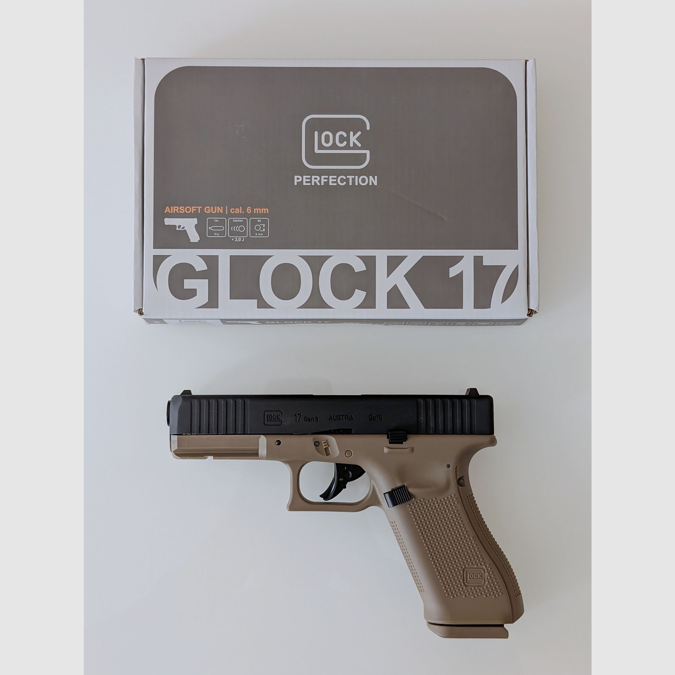 GLOCK 17 Gen5 6 mm, CO₂, < 2,0 J, Coyote