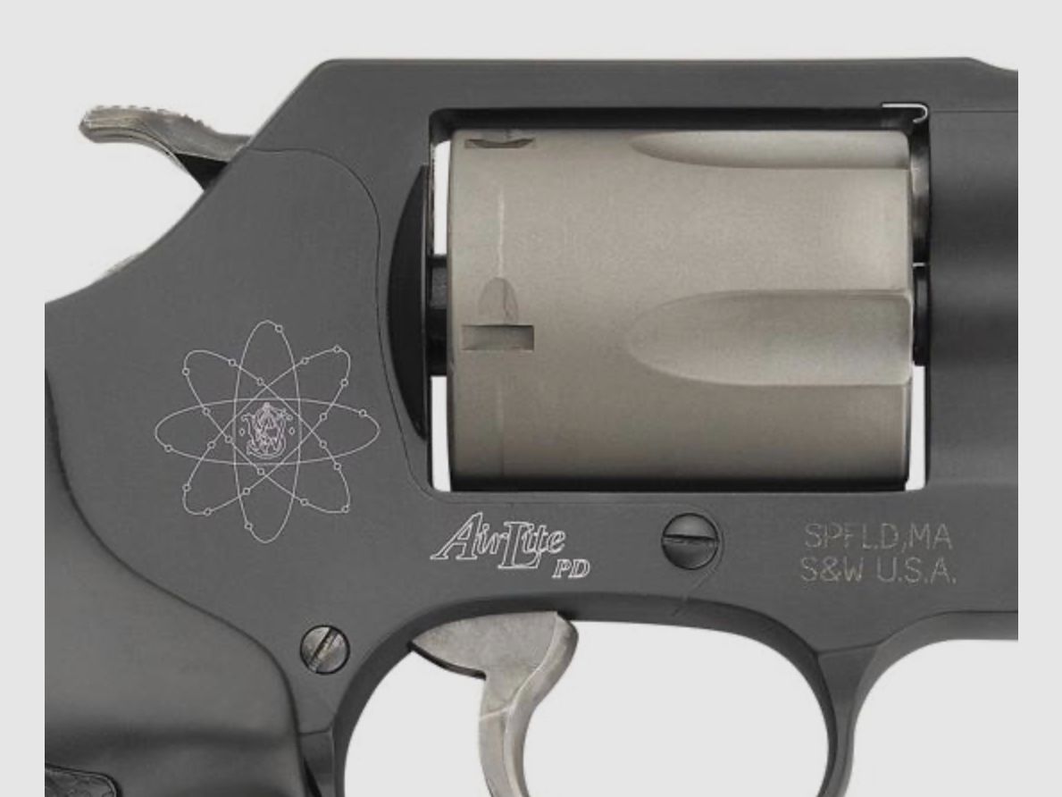 Smith & Wesson MODEL 360PD .357 Mag. Revolver