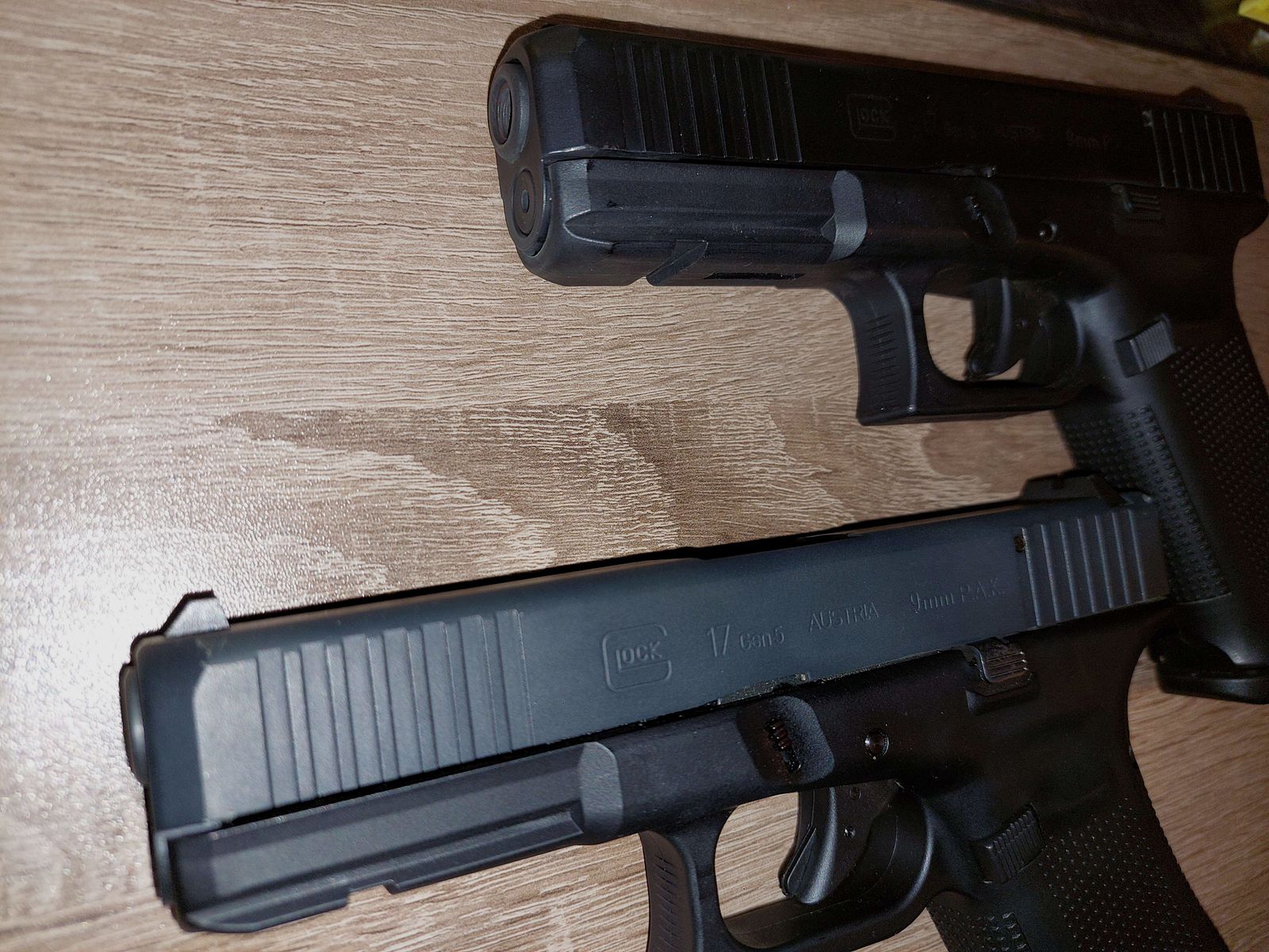 Glock 17 Gen 5 (SV) | 9mm P.A.K.