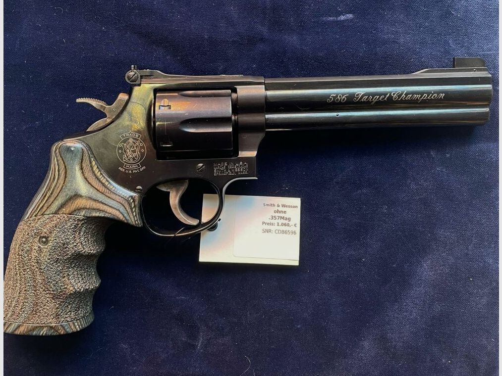 Smith & Wesson 586-5 Target Champion