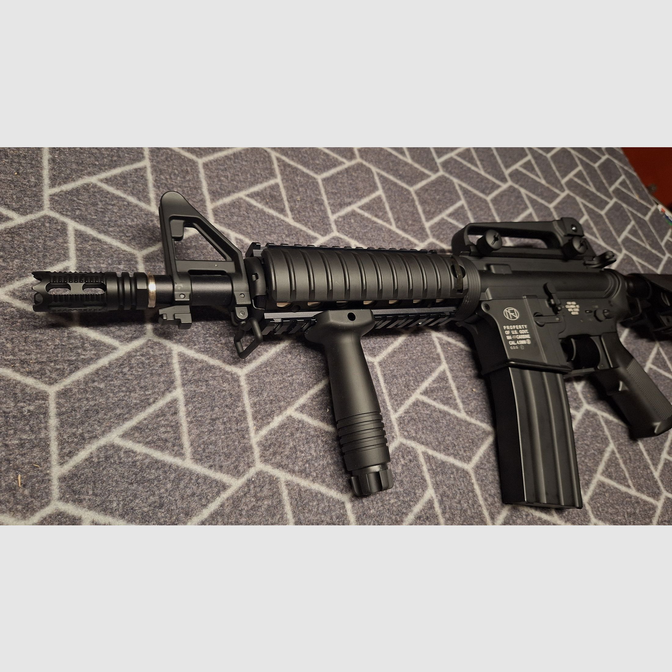 FN Herstal M4-03 Cybergun Carabina R.I.S. Calibro 4,5 BB-NUOVO!