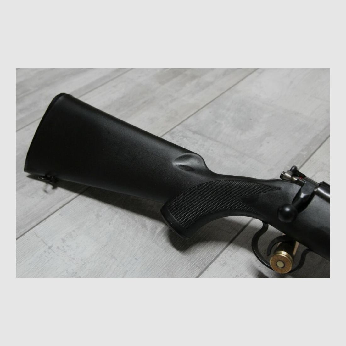 Norinco JW15 repeating rifle with barrel thread