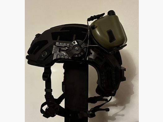 SCHUBERTH M100 hełm bojowy rozmiar 1 / 52-58 / S-M z aktywną ochroną słuchu Earmor