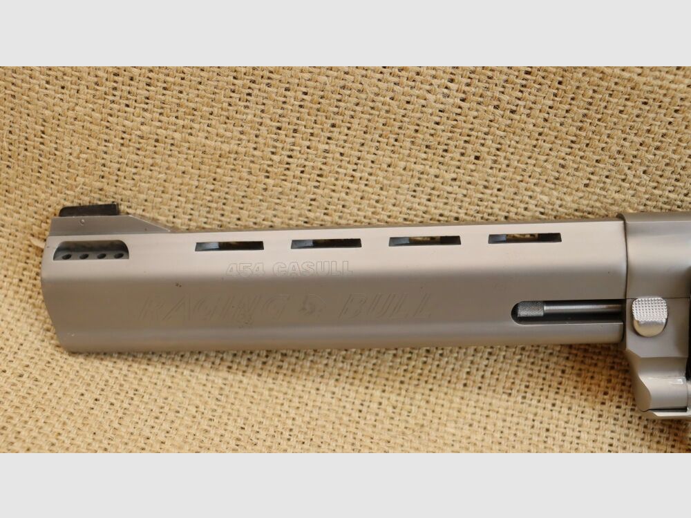 Taurus Raging Bull 8 3/8 Zoll .454Casull