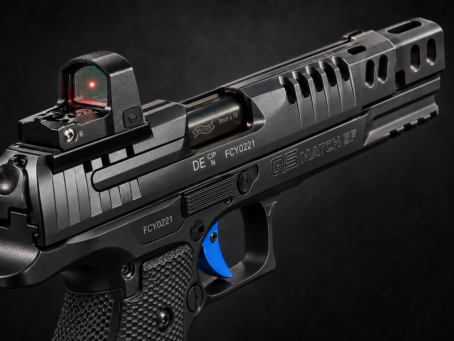 Walther Q5 Match Steel Frame 9mm | Vector Optics Red Dot | Zubehörpaket, Bild 4 von 5