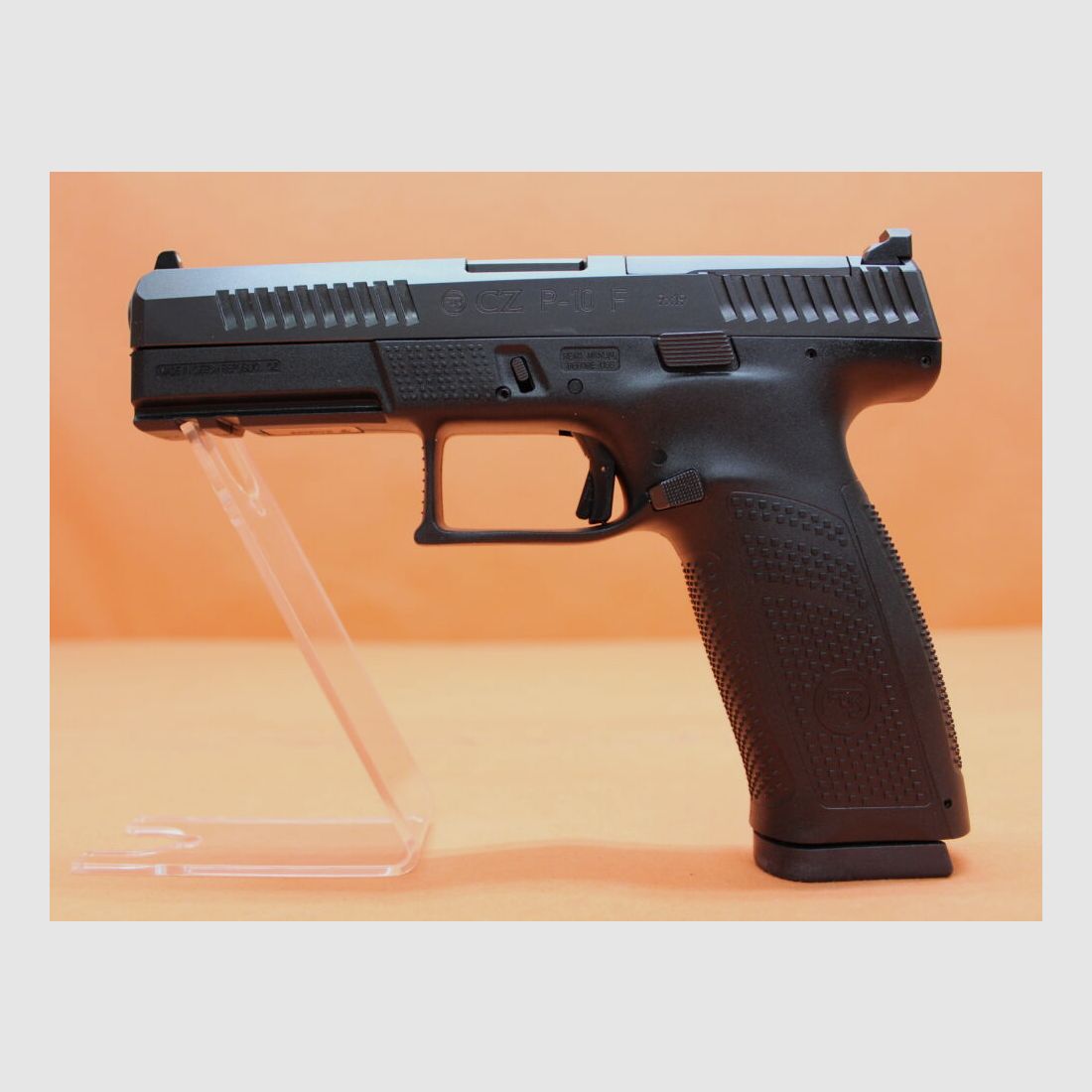 CZUB Ha.Pistool 9mmLuger CZUB CZ P-10F OR Optics Ready 114mm loop/ voor Red Dot Sight (9mmPara/9x19), afbeelding 1 van 5