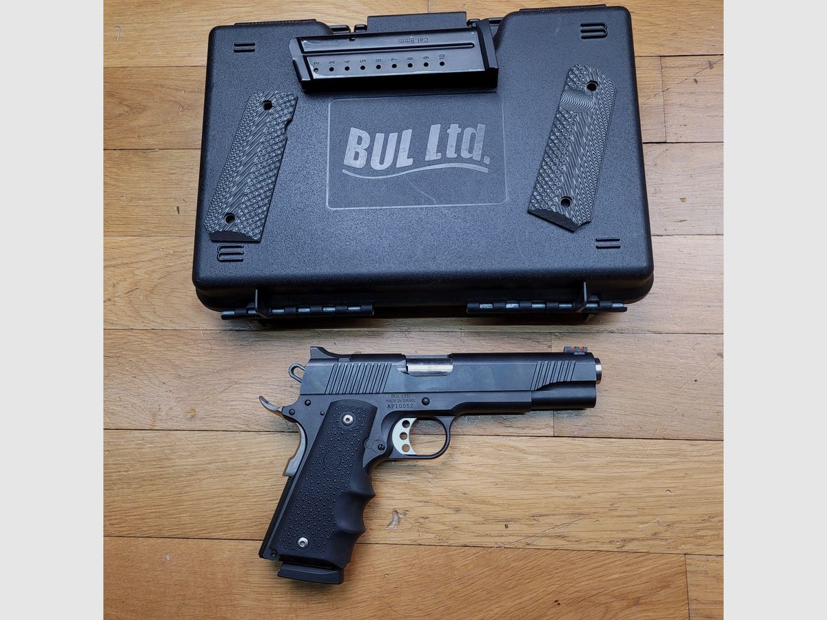 Sehr schöner Bul Armory 1911 „Classic Government“ – 9×19 – 2 Magazine mit zehn Schuss – Schöne matte Brünierung – Verlängerte Beavertail – Original- und Hogue-Griffschalen – Verstellbarer Abzug – Schwerer Inox-Lauf – Verstellbare Visierung – Originalverpackung – Neuwertiger Zustand!, Bild 20 von 20