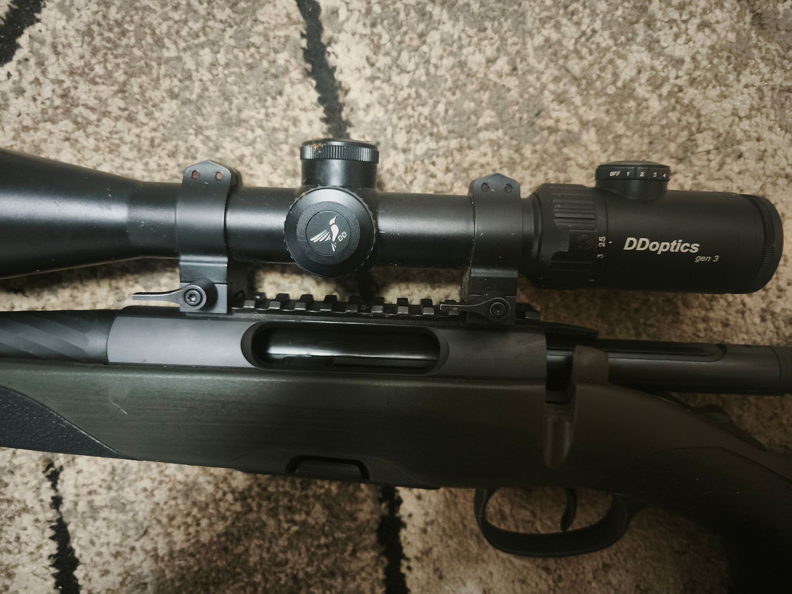 Steyr SM12 SX in het kaliber .308 Linkshandig, DD Optics Glas 2,5–15 × 50, Picatinny-rail, Mündungsgewinde