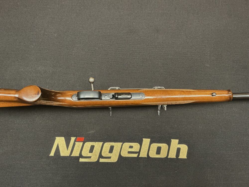 Anschütz 1516 .22WinMag