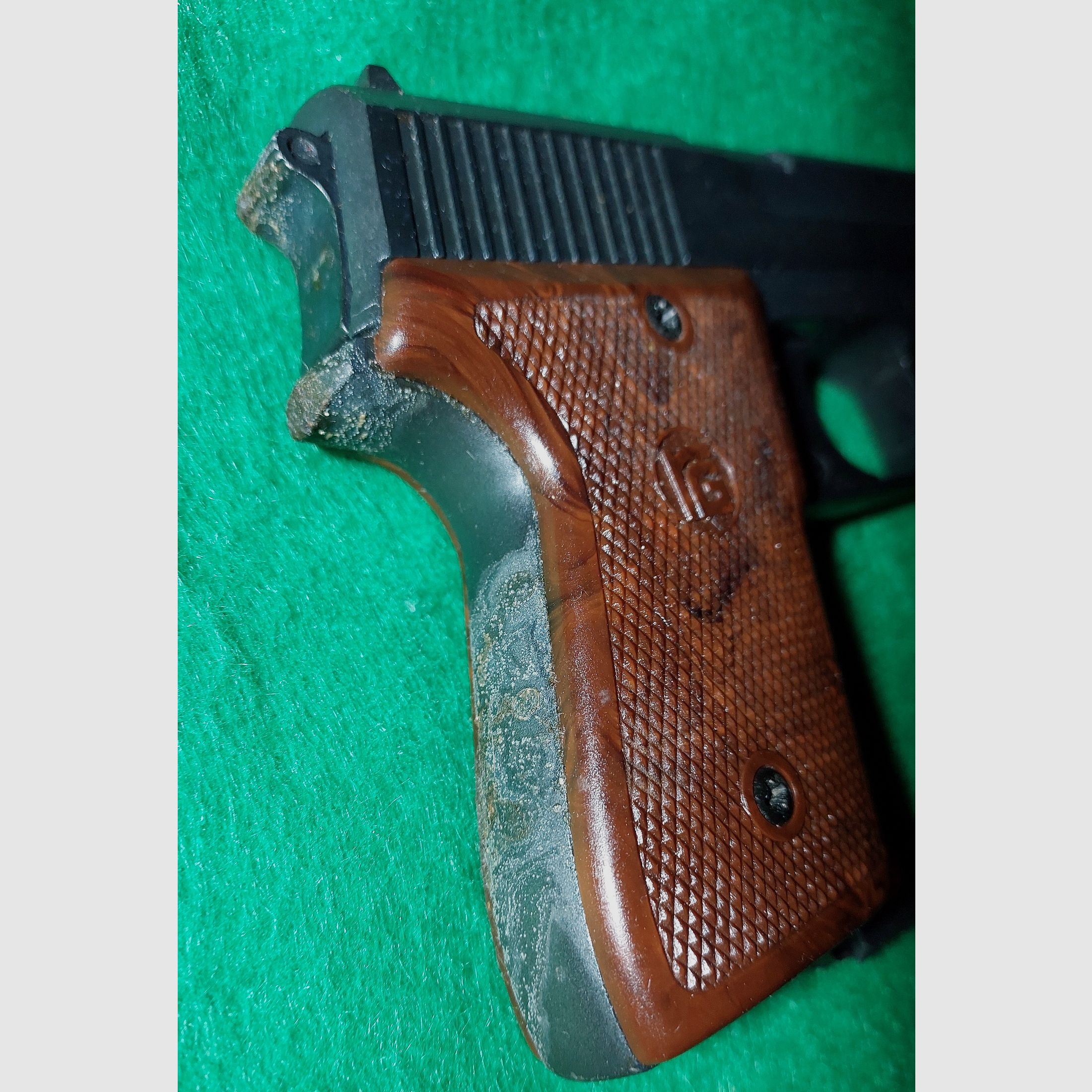 Röhm RG300 (RG 300) Schreckschuss Pistole Kal. 6mm Flobert
