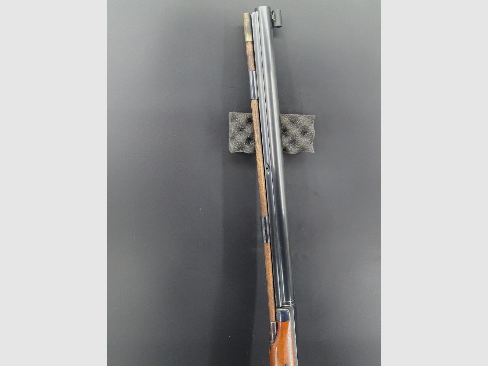 DP Pedersoli Mortimer Kaliber 45 BP mit Dioter Mortimer