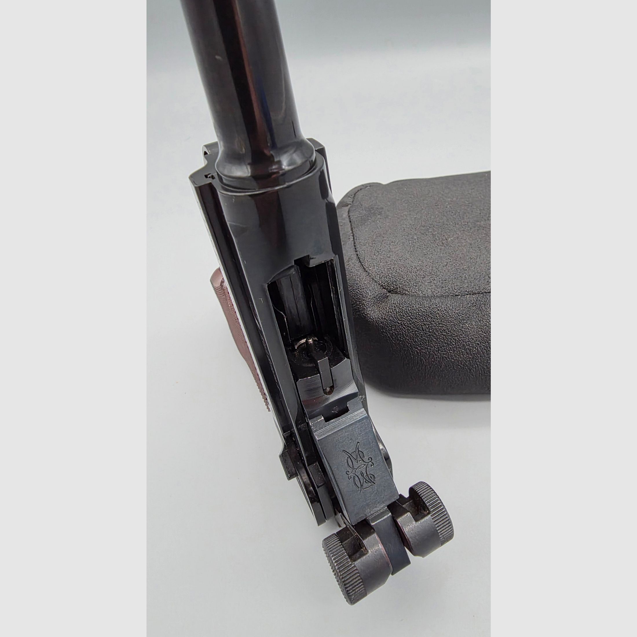 Erma Mod. KGP 690 Estado de colección 8mmK P08 pistola de fogueo PTB 402 SRS rara KGP690
