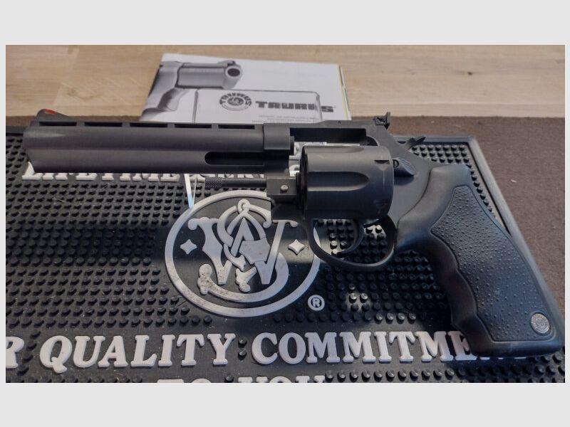 NEU: Taurus Revolver 689, .357, statt 849,99