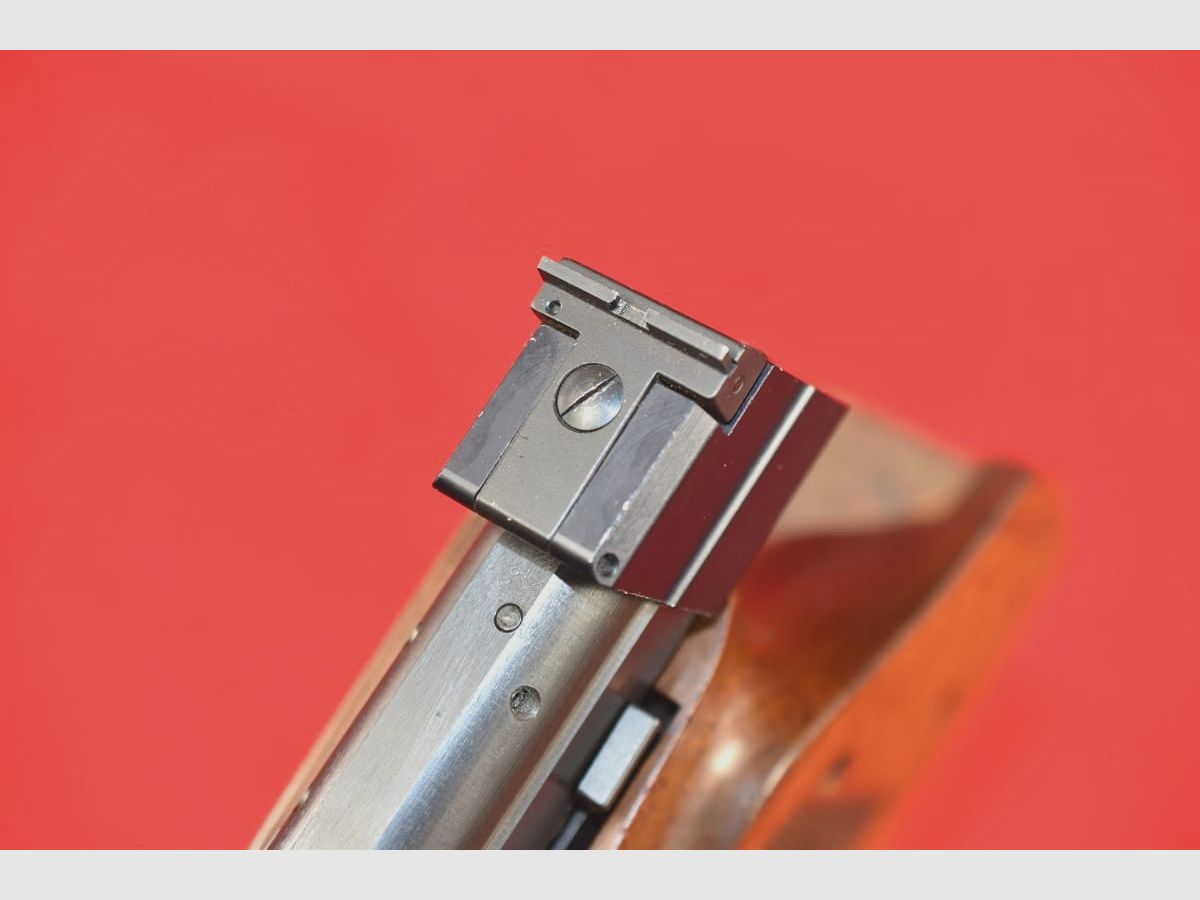 #5833 HAMMERLI 215 Pistola, cal. .22 LR, imagen 12 de 15
