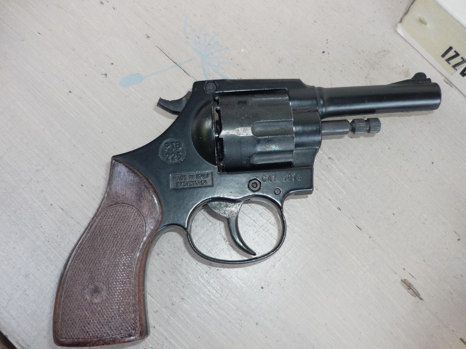 Revolver a salve Lancia RAZZI 6mm