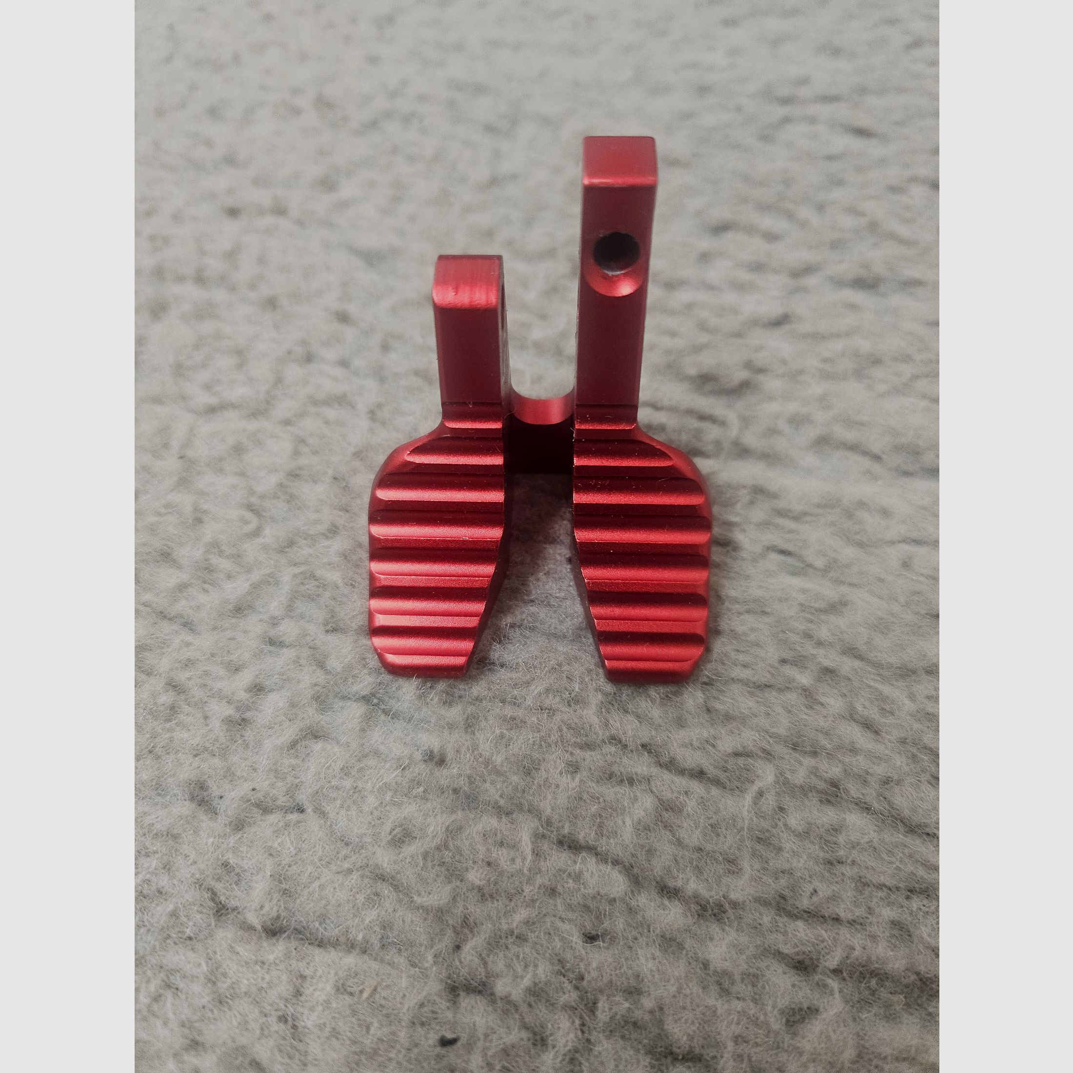 CZ Scorpion Evo 3 S1 vergrößerter Magazin-Lösehebel