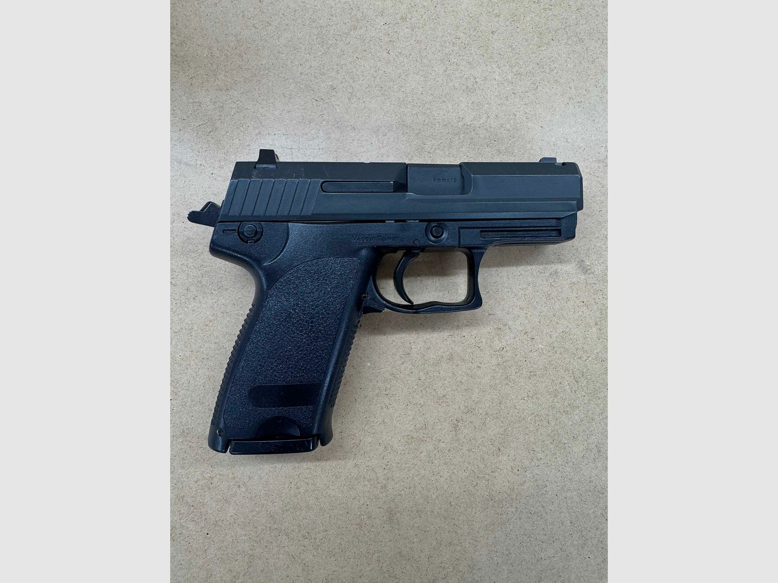 Umarex USP Compact GBB – Bastlerobjekt (Magazin undicht) | viel Zubehör