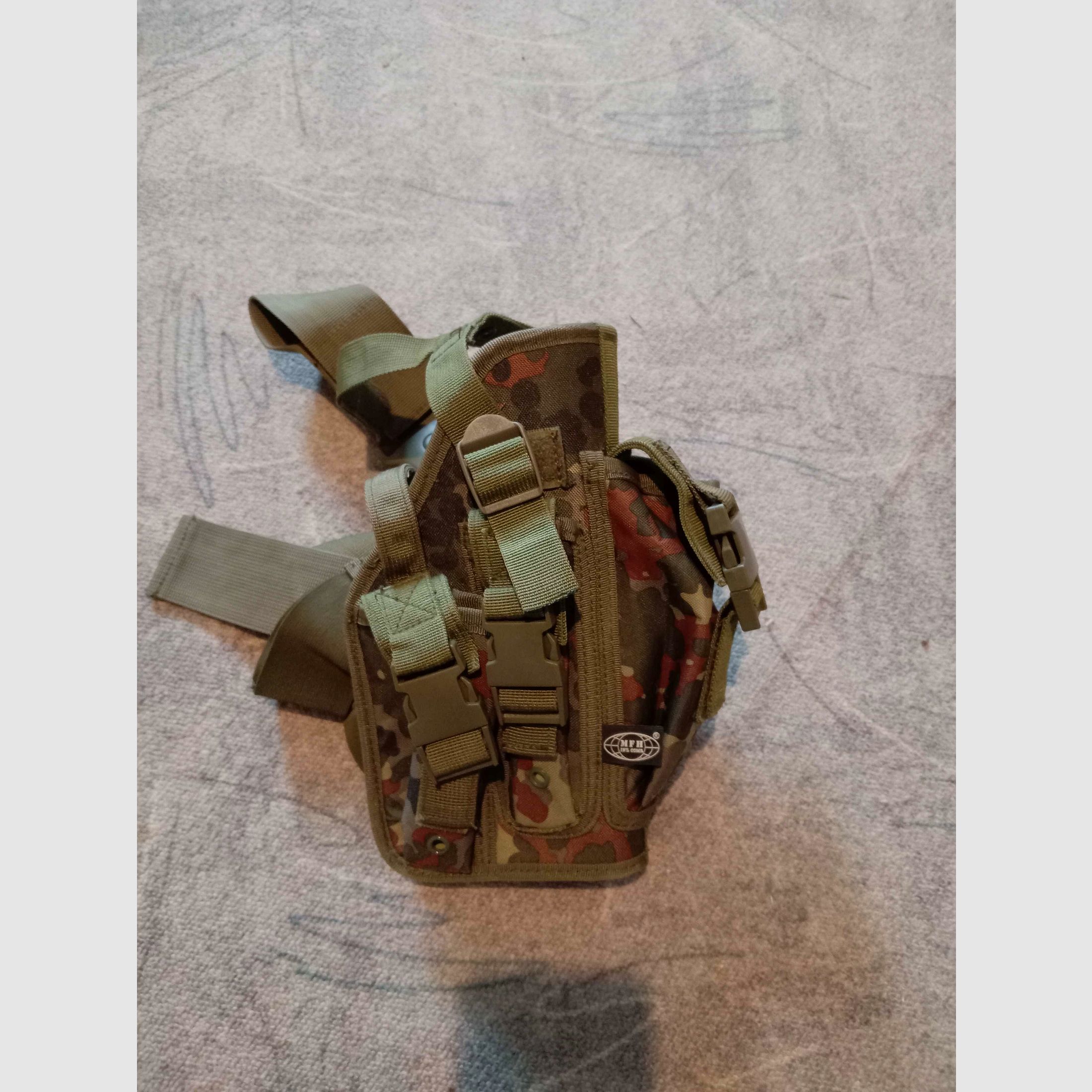 Funda de pistola   Funda de muslo