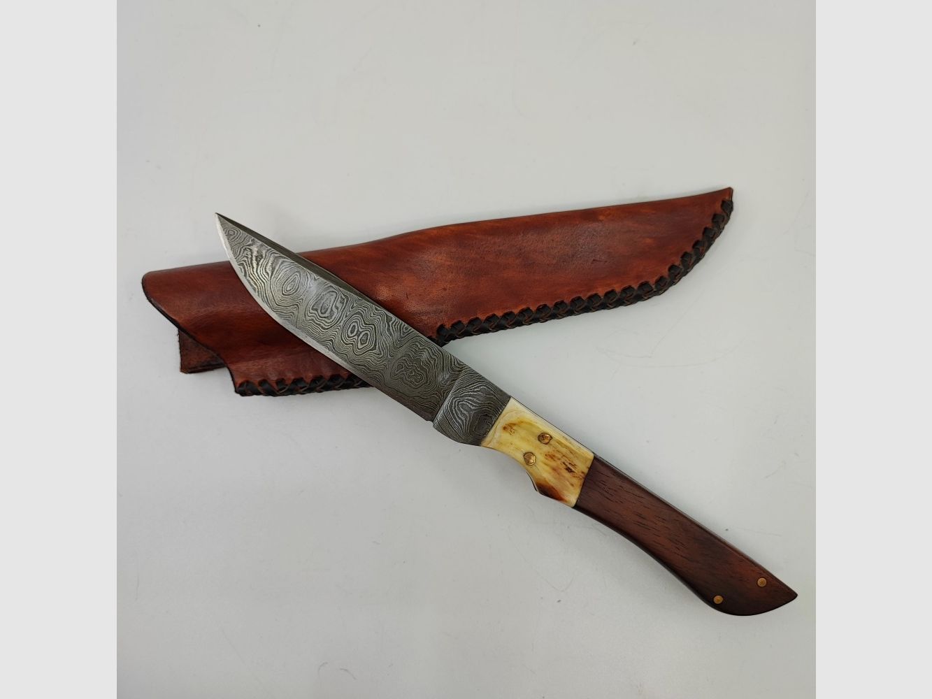 Couteau en damas