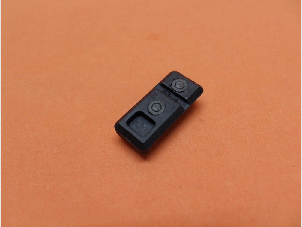 CAA Tactical AR-15: Picatinnyrail TDI Polymeer Zwart (SR-A) 47mm/ Picatinnyschiene gatafstand 18mm/ Ø11mm