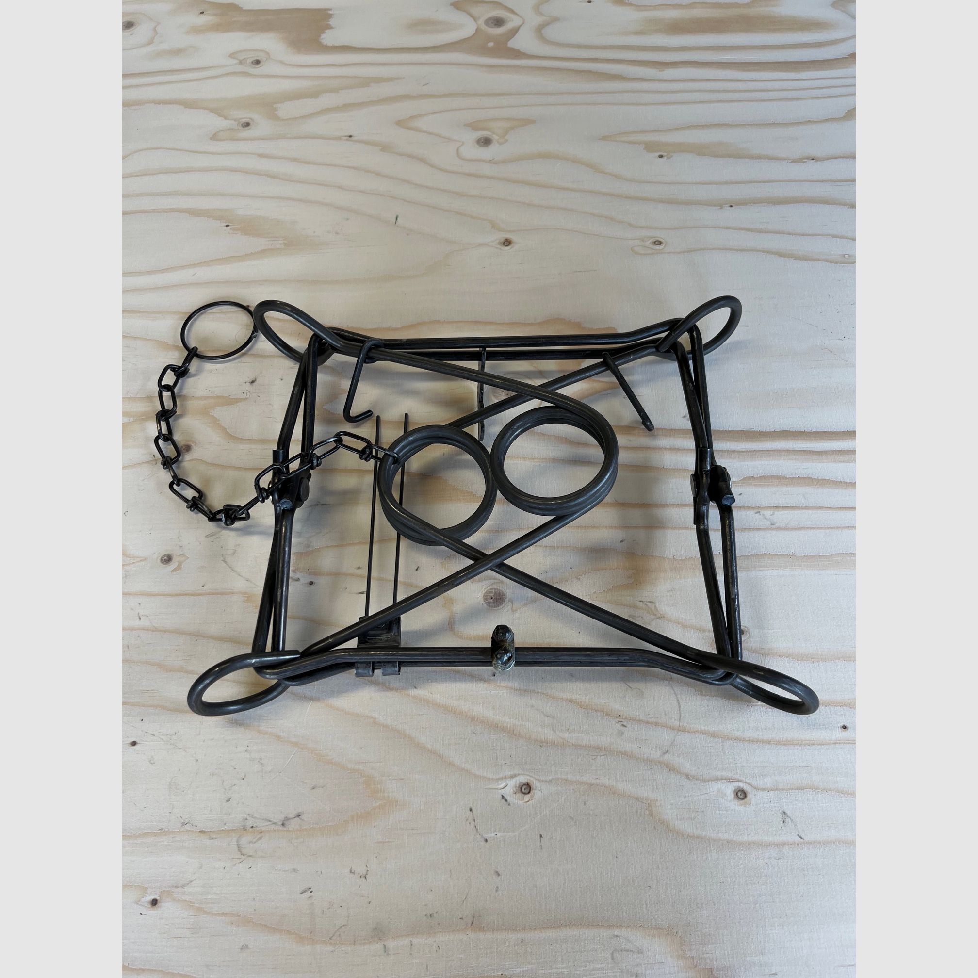 Historical Conibear trap large 26x26 cm