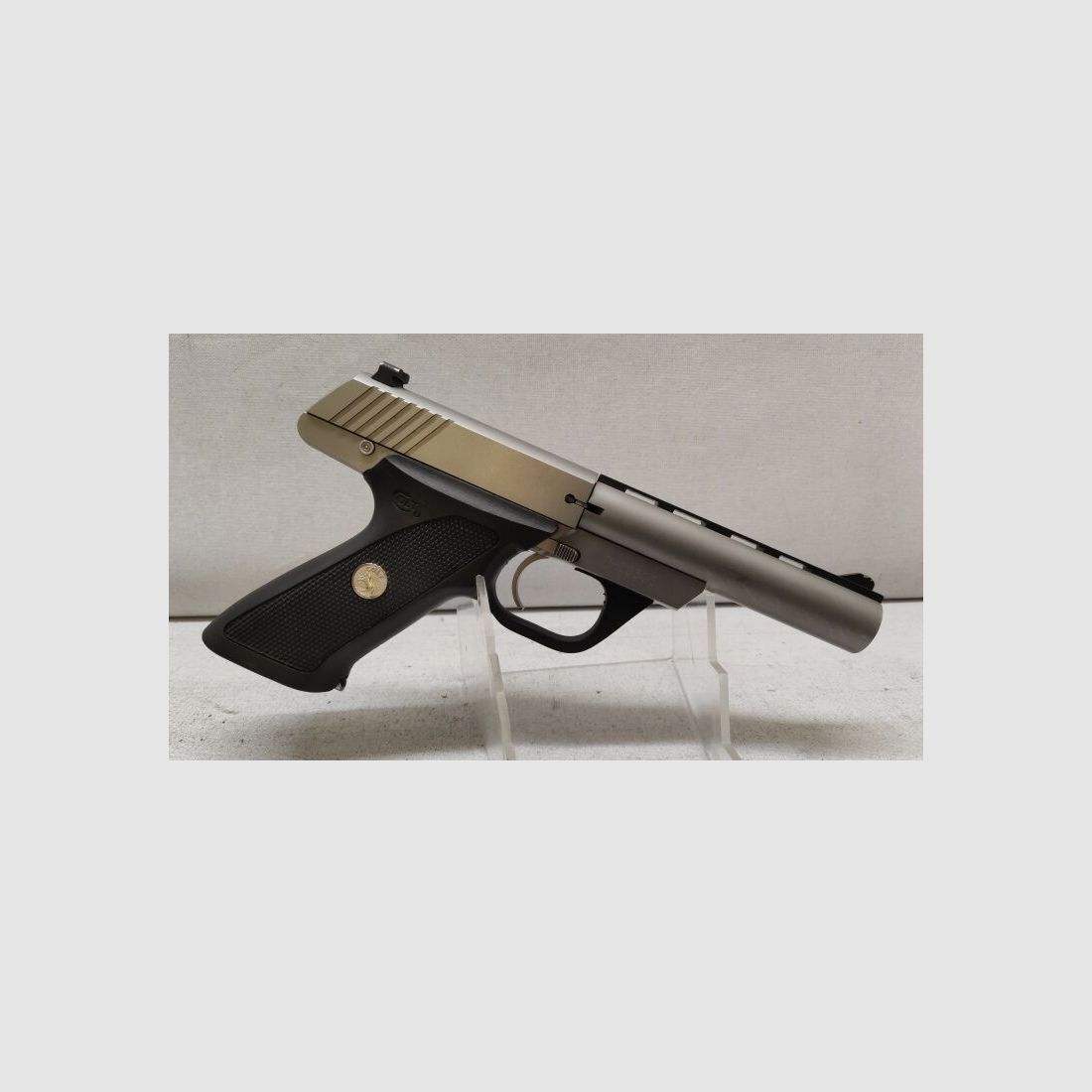 Colt	 Colt 22