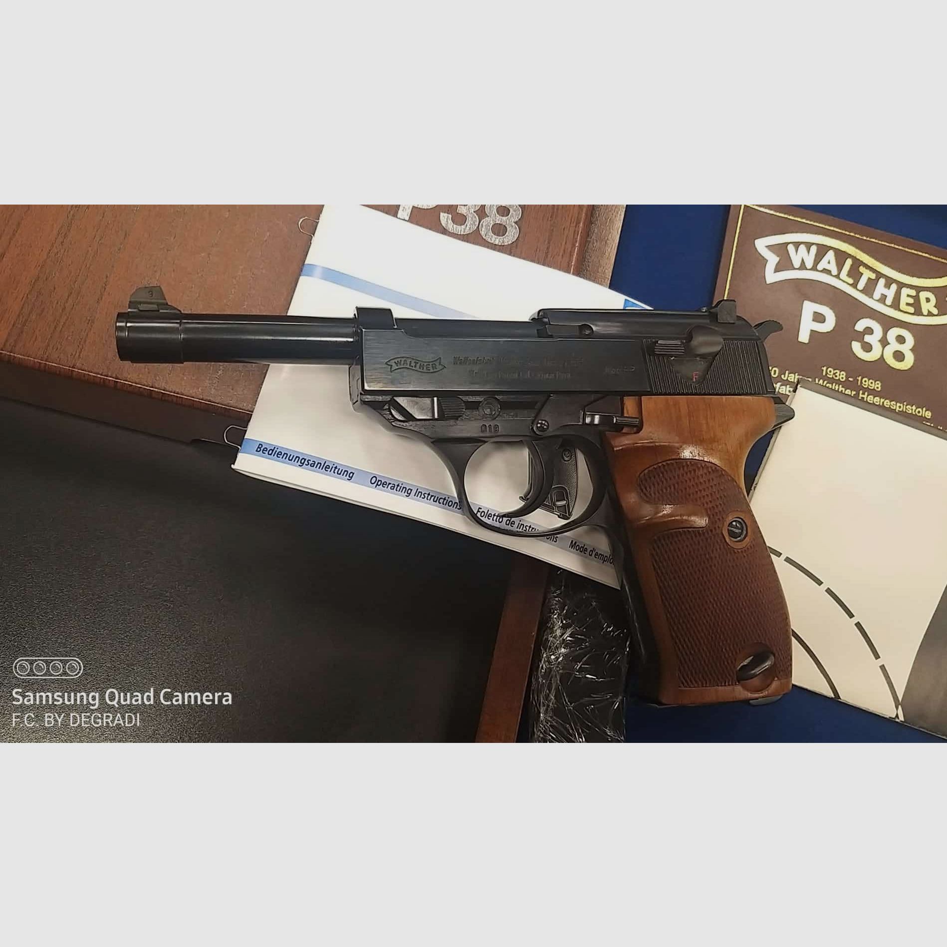 Walther P38 Commemorativa Edizione Limitata dei 60 anni, immagine 3 di 6