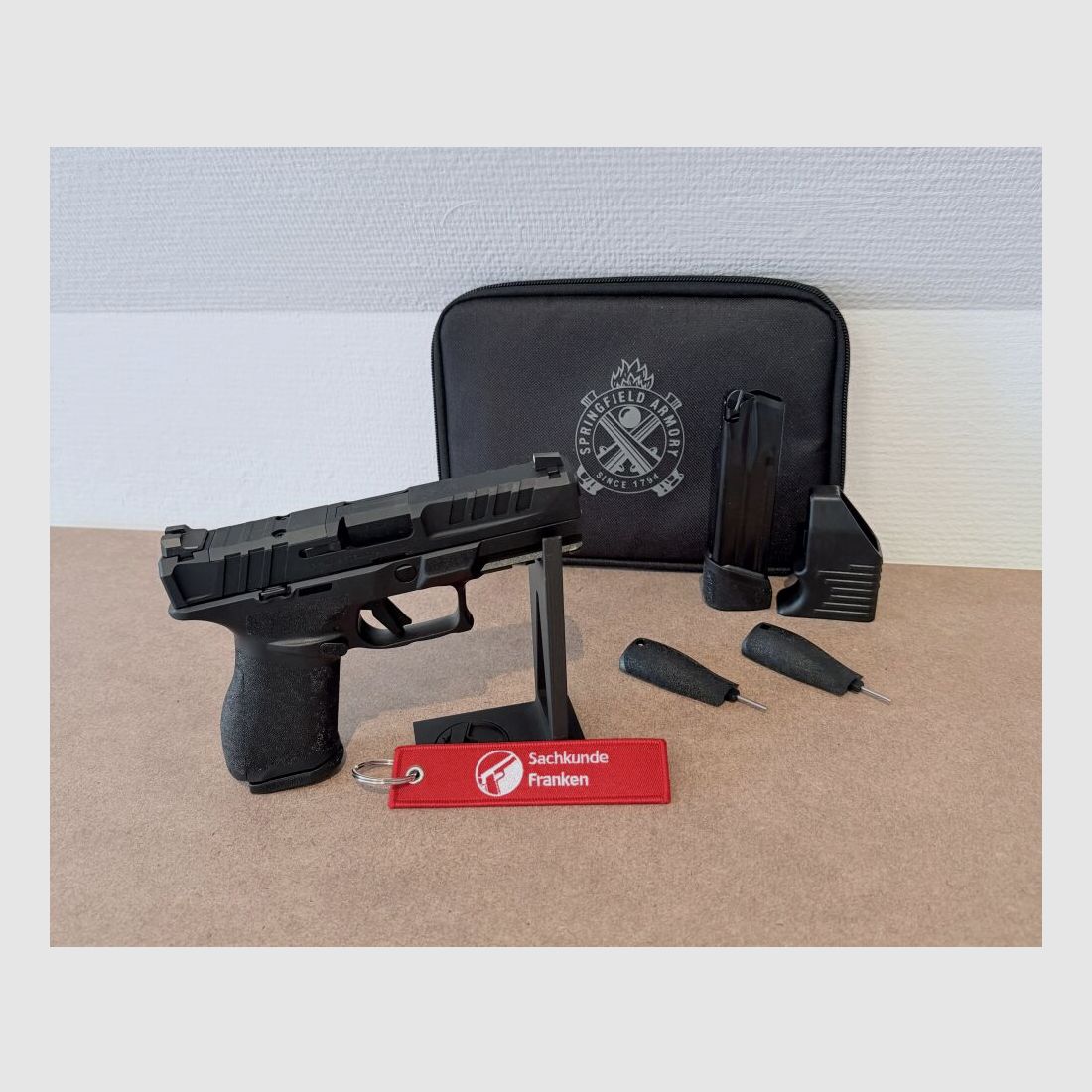 Springfield Armory Echelon Compact 4" Black 9mmLuger