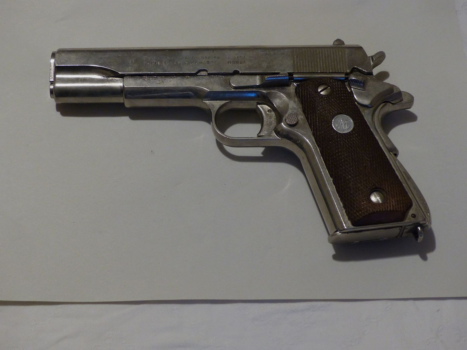 Colt Government Pistole M-1911A1-67 Cal. .45 ACP RMI Japan Vollmetall Deko 70er