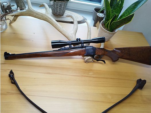 Ruger No1. Stutzen in 243.  Blockbüchse Schmidt und Bender 6x42 