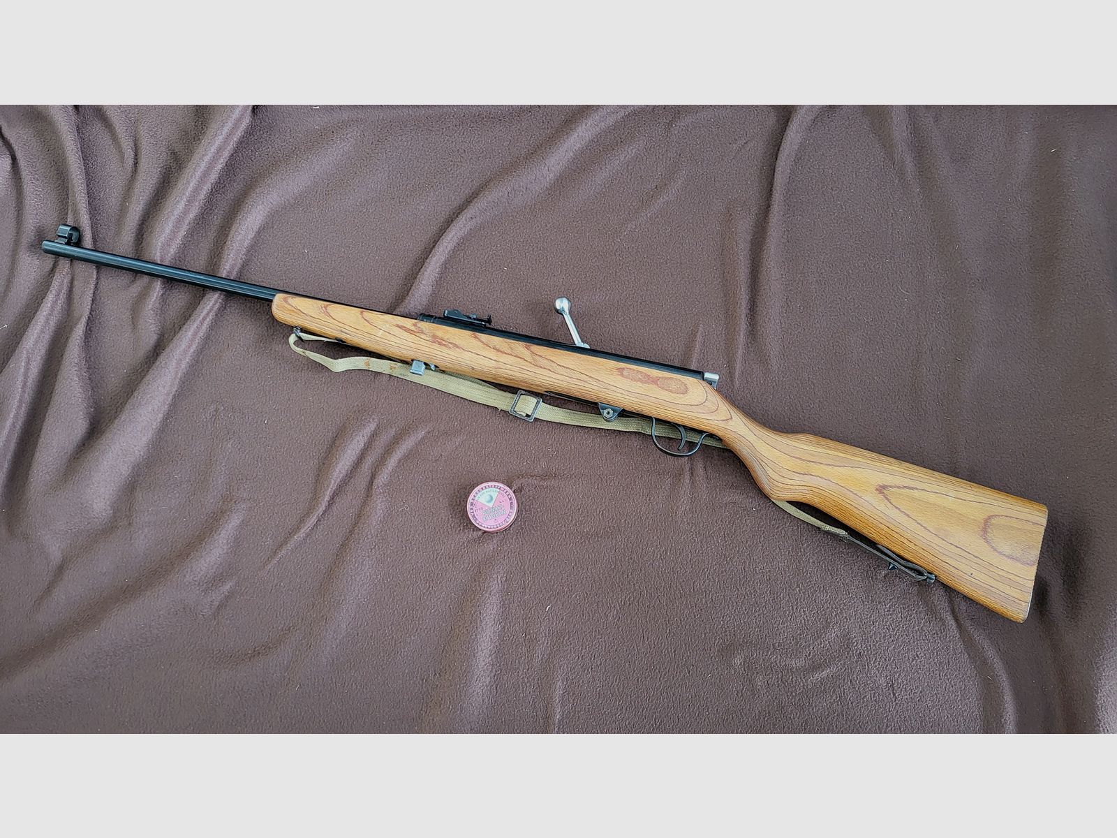 Carabina de aire comprimido con cargador Haenel 49a