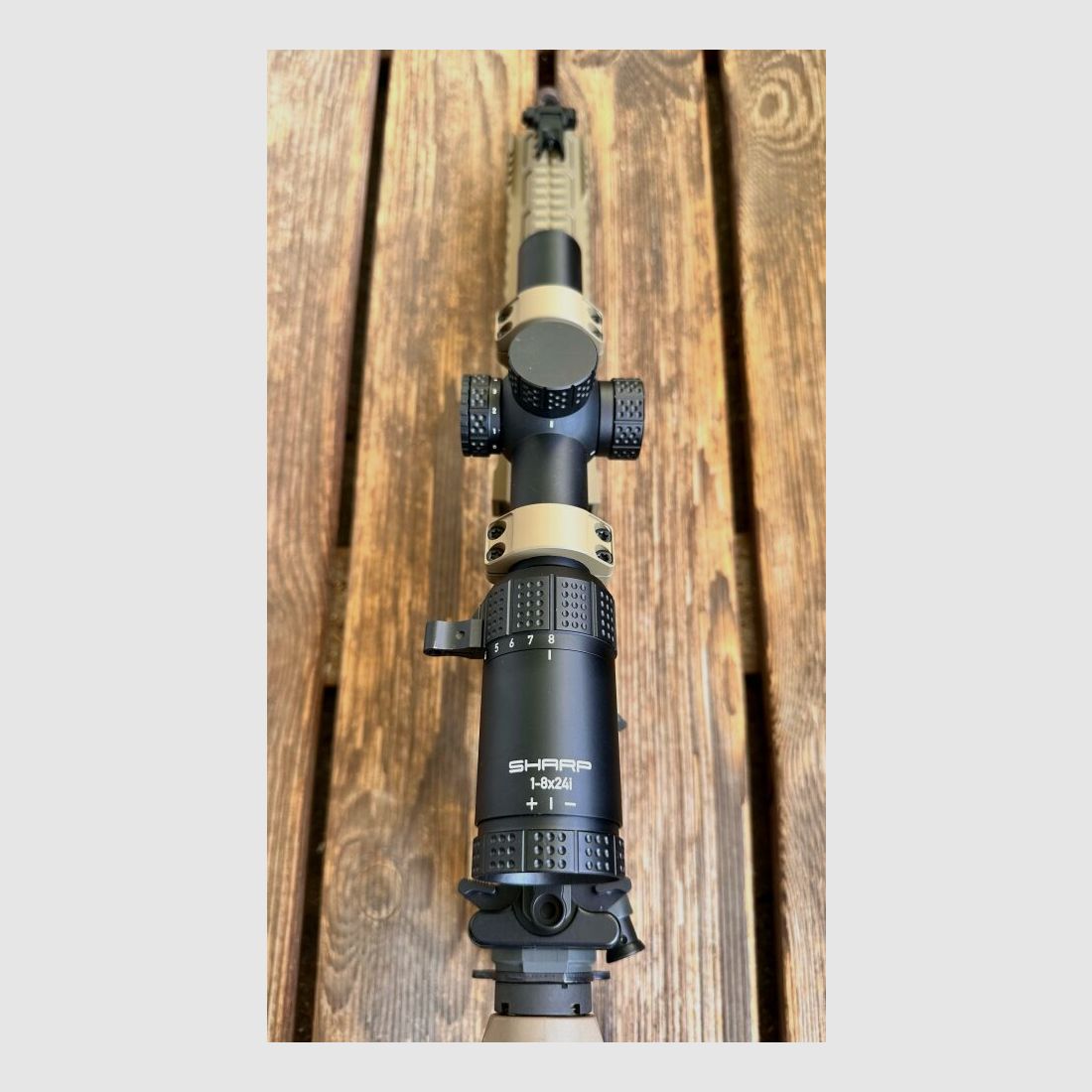 Oberland Arms G96c con OA Sharp 1-8x24 approvato sportivamente .223Rem