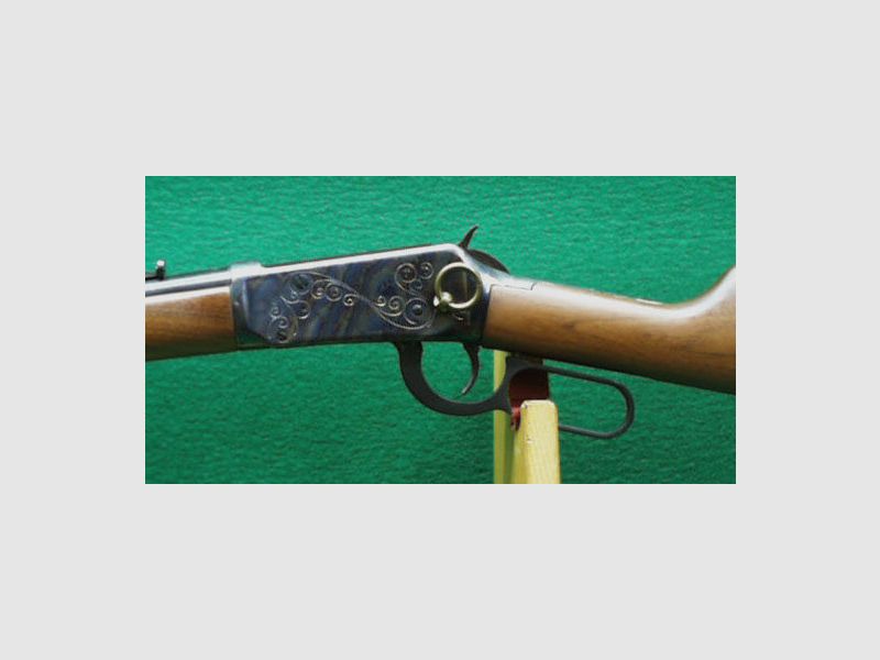 Winchester Mod. 94 Classique, durci par le bund, gravé