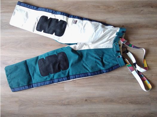 Shooting pants for sports shooters