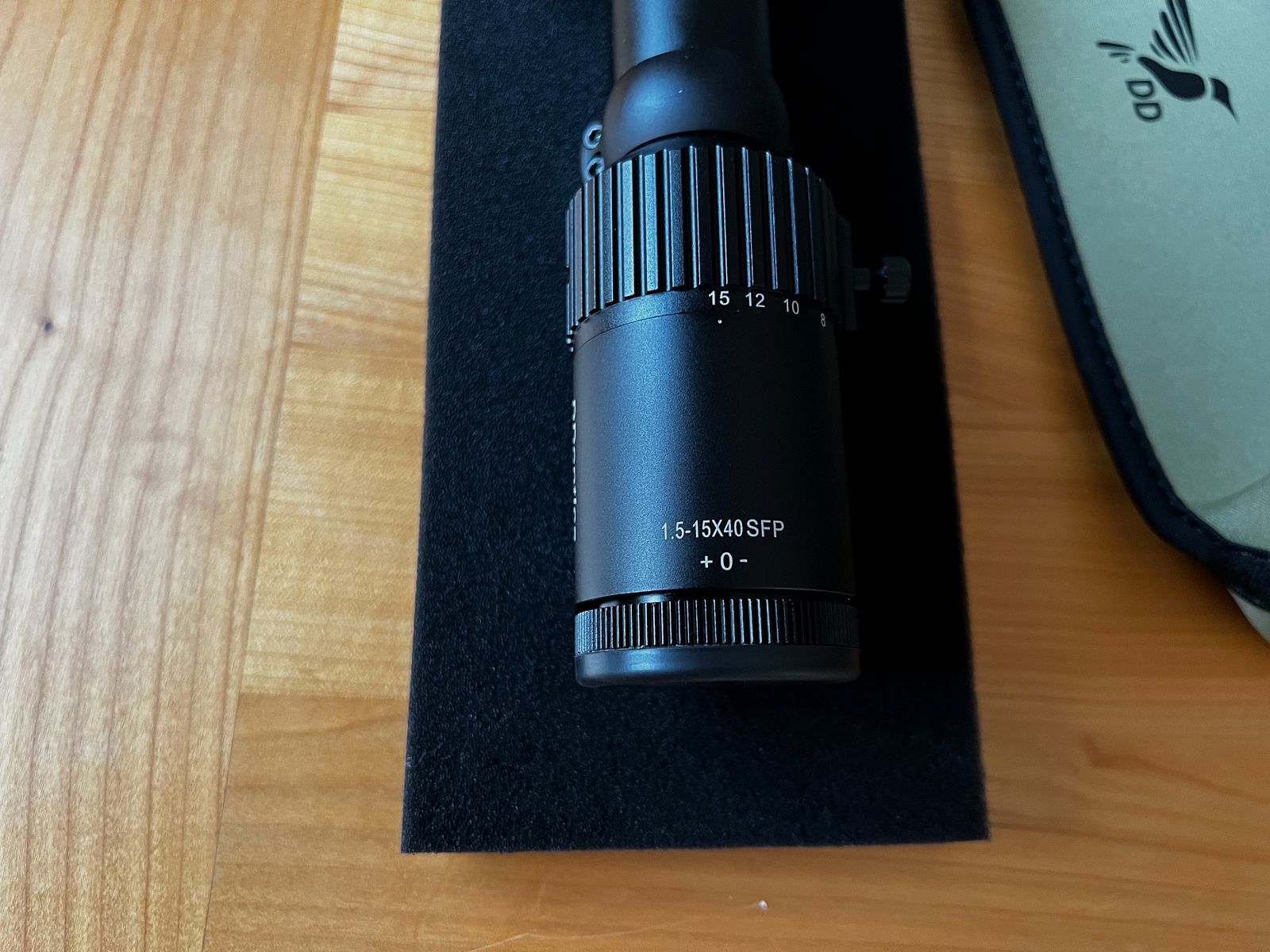 DDoptics V10  1,5-15x40  auf Dentler- montage