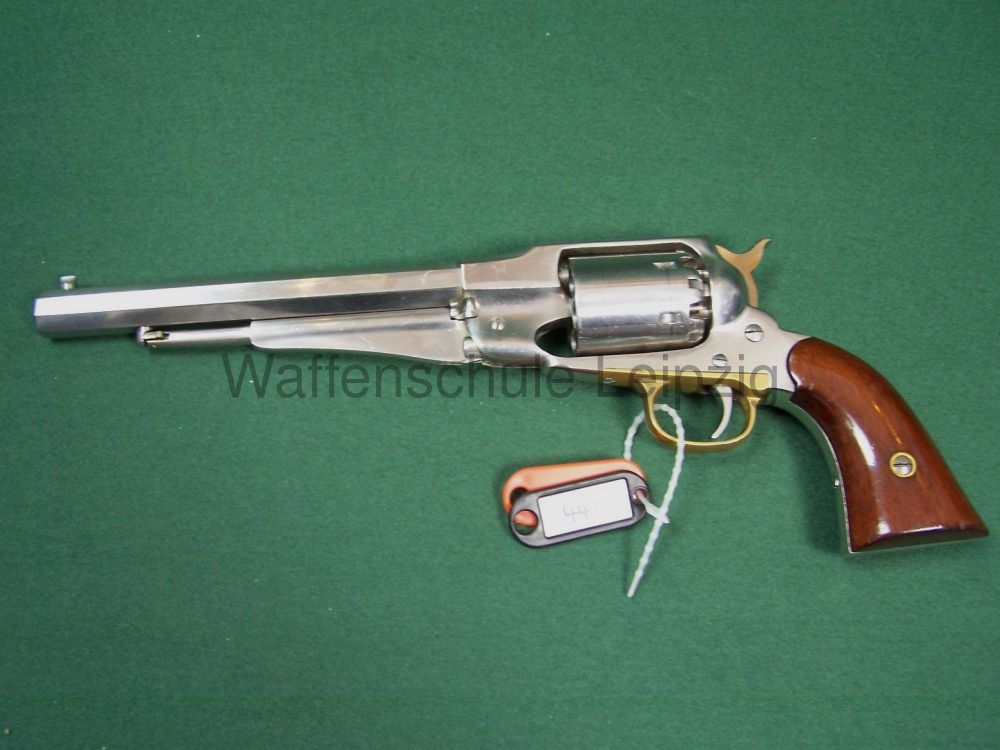Hege Uberti, Bild 1 von 2