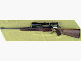 Bolt-action rifle Sauer Model 200 caliber .243Win. with scope Schmidt & Bender with very good shooting performance