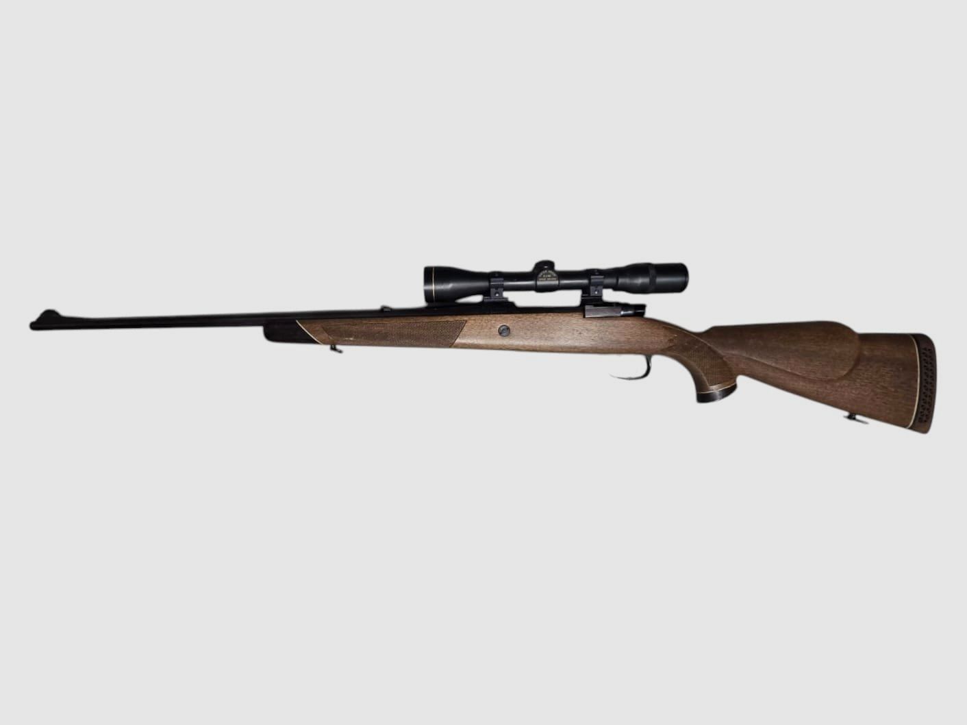 Parker Hale cal. 7x64 con visor Nikko Stirling 6x40 – Muy buen estado, imagen 2 de 3