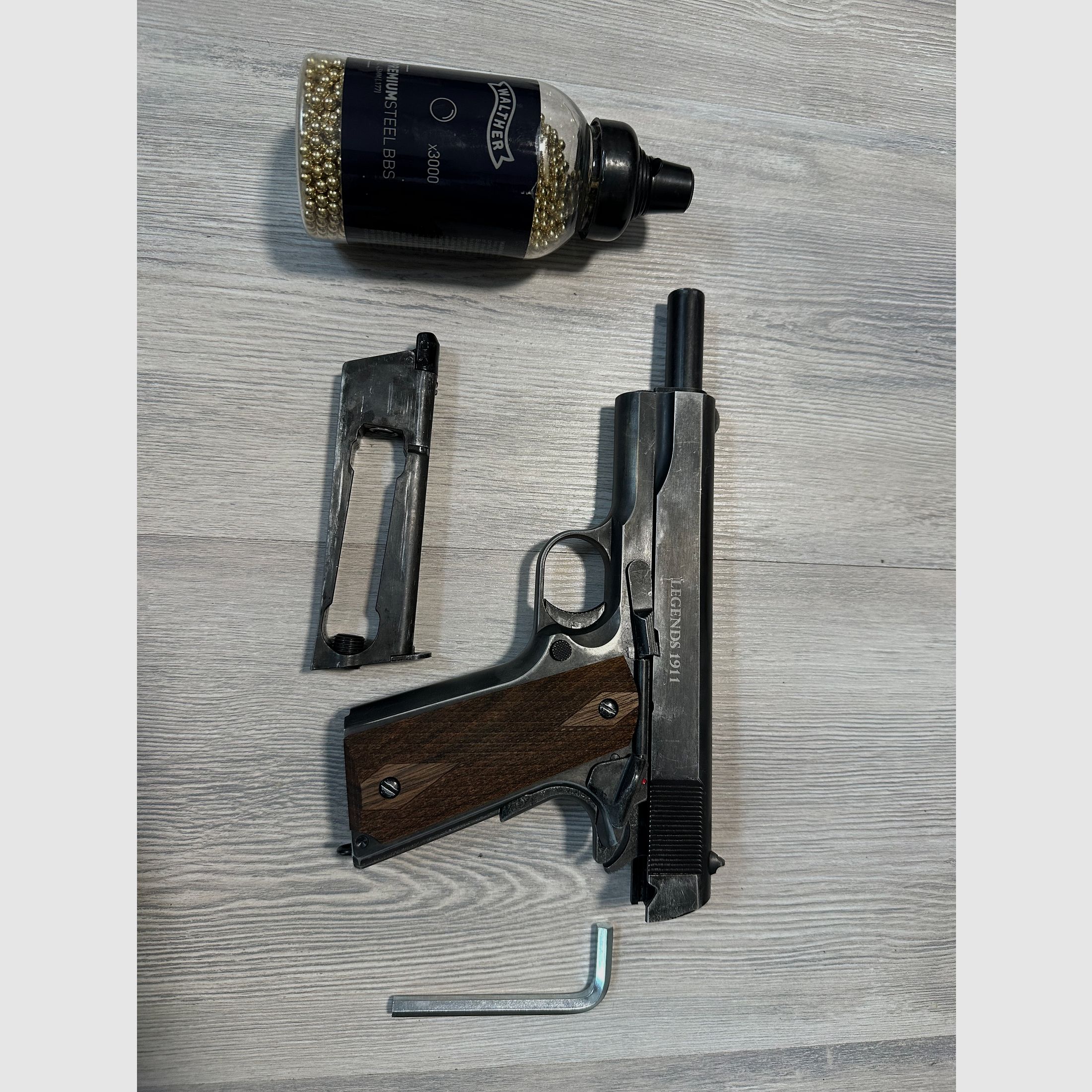 Legends 1911 Co2 Pistol Volledig metaal