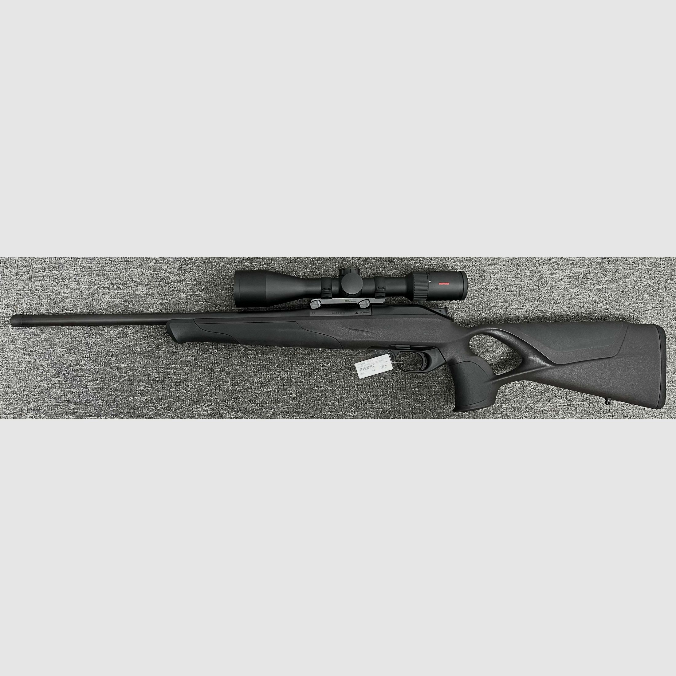 Blaser R8 Professional Succes + Minox RS4 2,5-10x50 + Blaser montaż na siodle