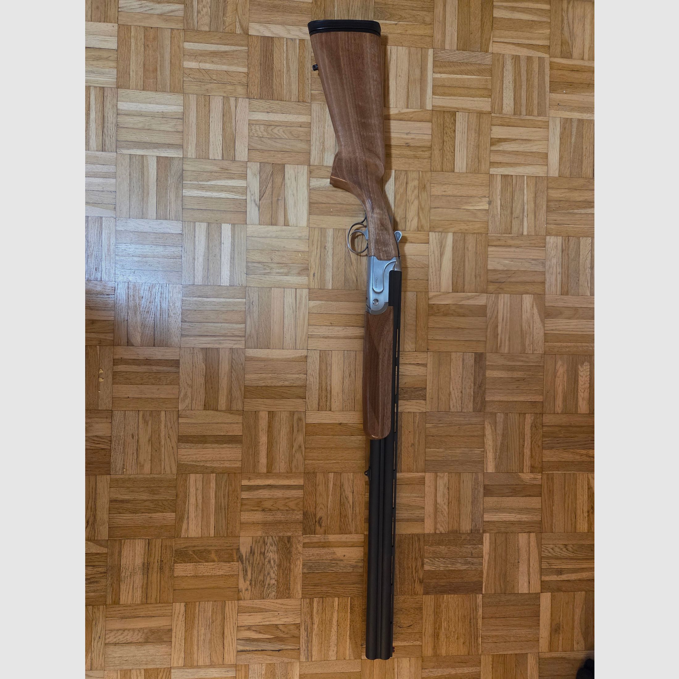 Akkar Churchill 206x fucile a canne doppie sovrapposte