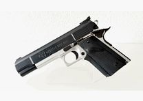 Grizzly Mark I incluso 500 bossoli e set di matrici .45WinMag