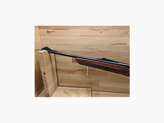 Karabina półautomatyczna BROWNING Bar Short Track Kal. 300 WSM