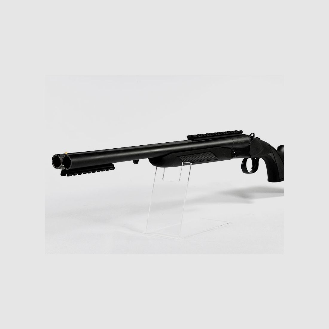 AKKAR Churchill 512 HD Defense